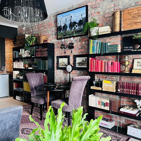 Royal Library Room Мозел Бей Екстериор снимка
