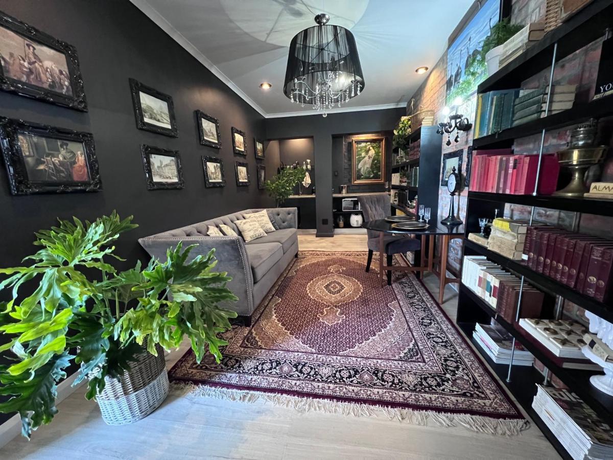 Royal Library Room Мозел Бей Екстериор снимка